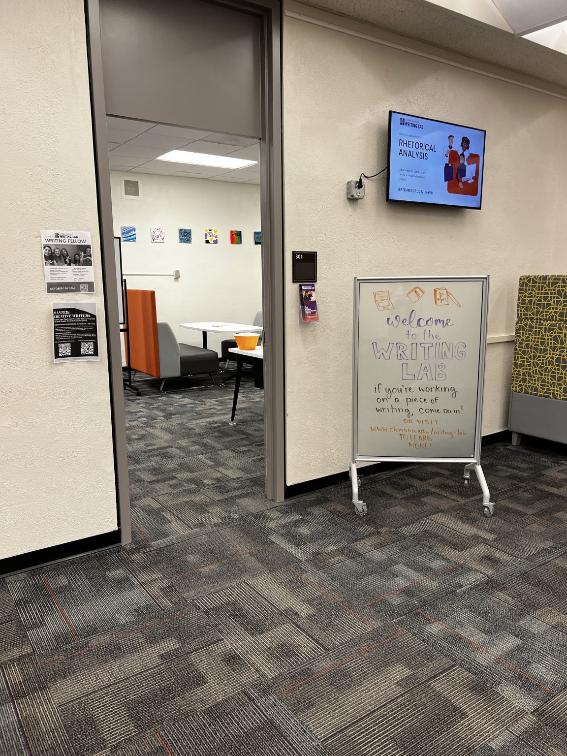 Writing Lab opens in Cooper Library Clemson Libraries